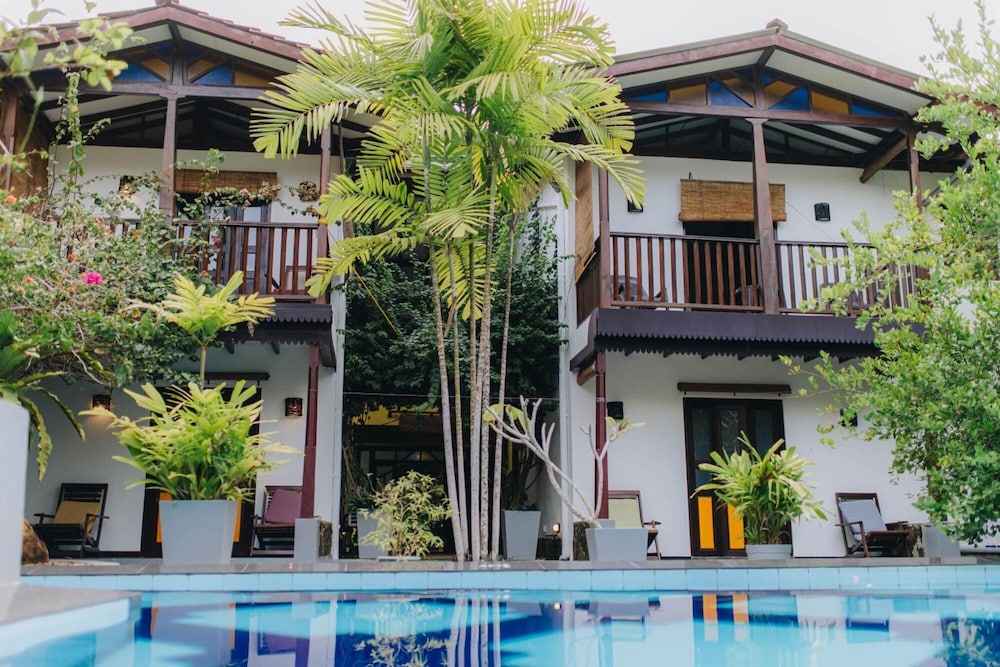 Hotel The Shell Unawatuna