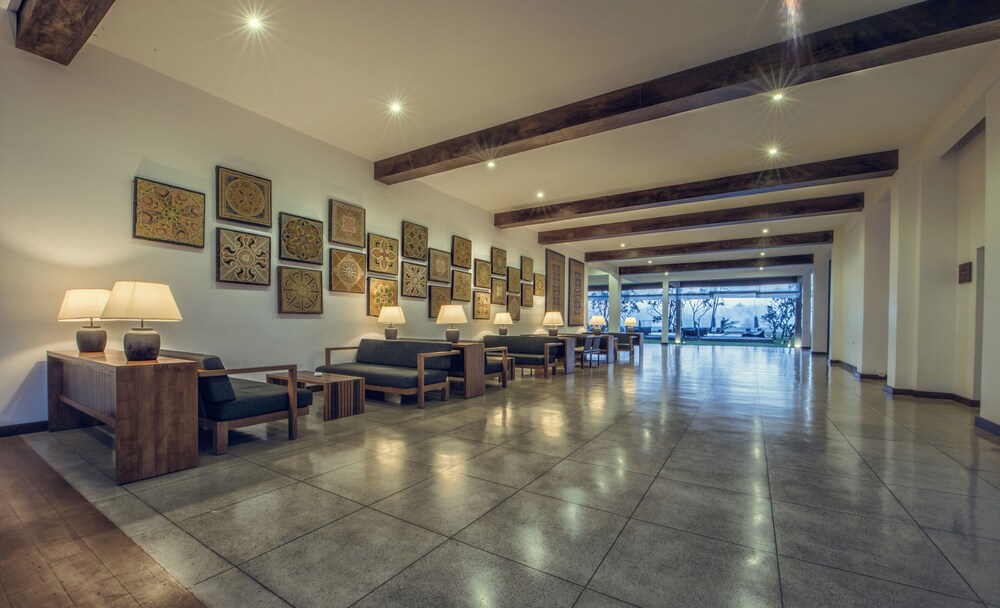 Suriya Luxury Resort & Spa