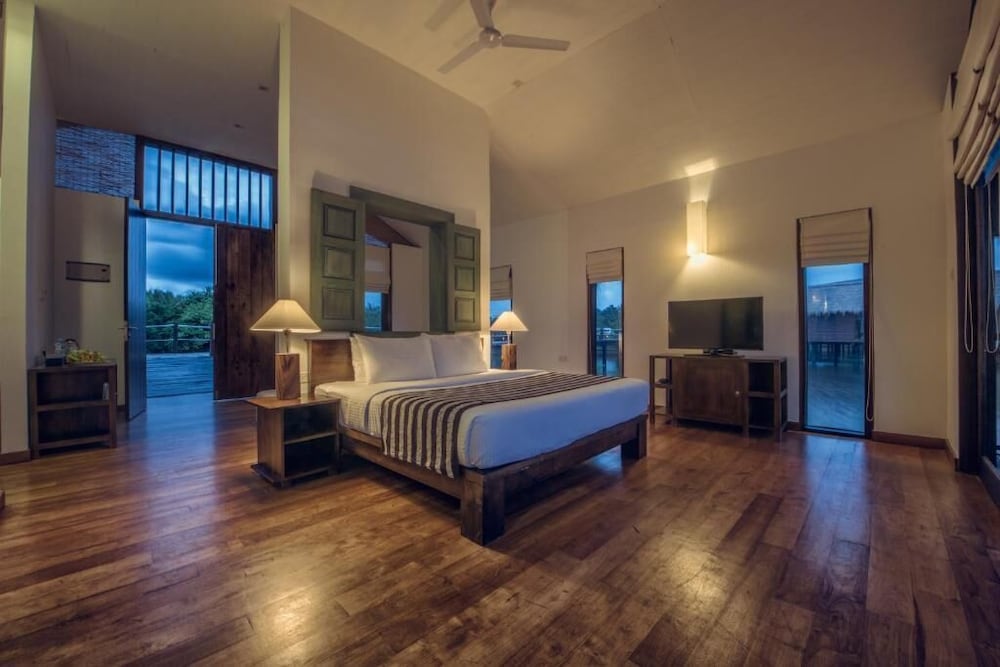 Suriya Luxury Resort & Spa