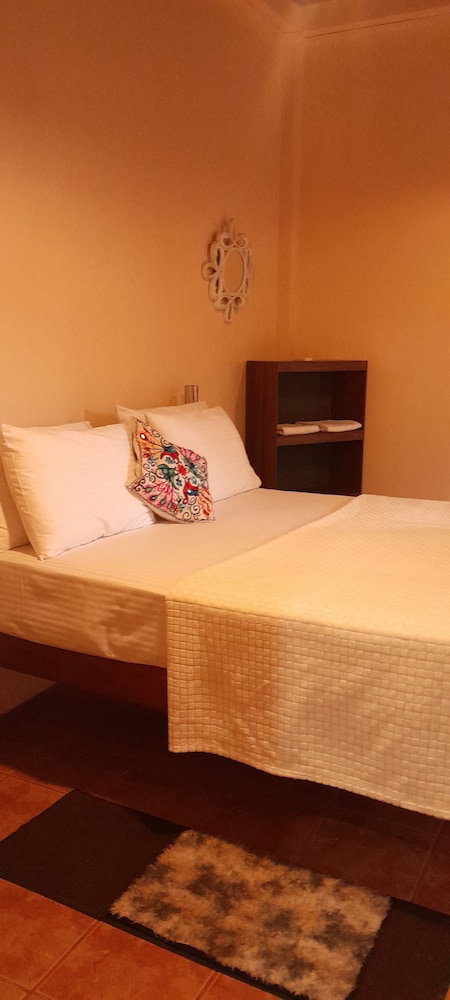 Hotel The Fat Mermaid