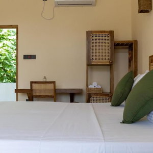 Hotel Beach House By Unrushed cazare Ahangama