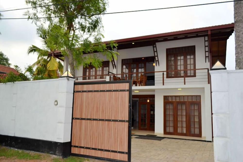 Hotel Hasara Villa One