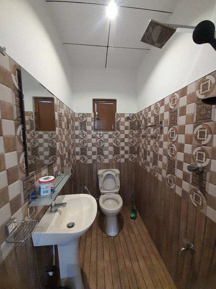 Hotel Hiri Dudes Villa