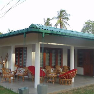 Hotel Xaviers Nila Villa cazare Nilaveli