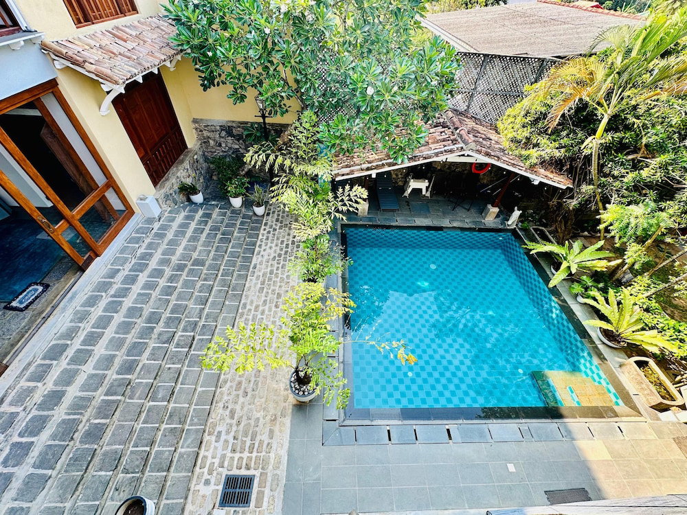 Hotel Colonial Retreat Villa