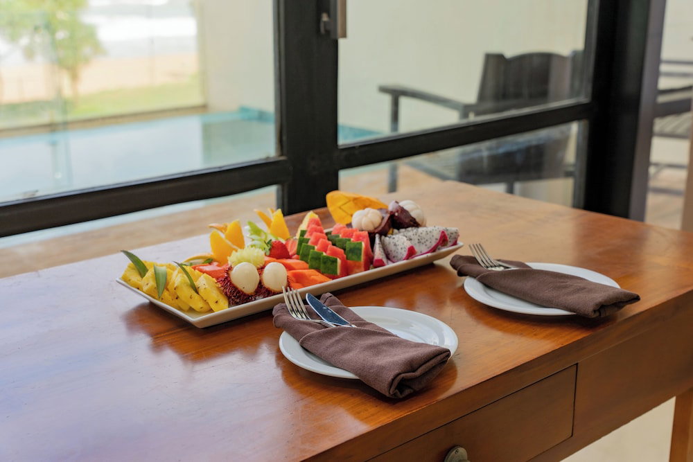 Grand Beach Hotel Wadduwa