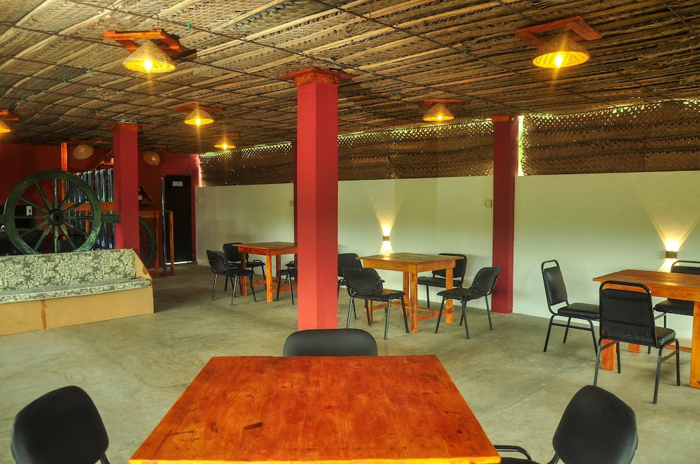 Hotel Airport Tourist Resort