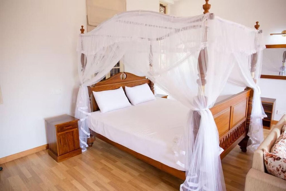 Hotel Alankara Villa Bolgoda
