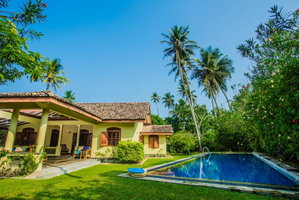 Hotel The Chalet - Whole Villa 2 Bedroom (Sleeps 4) cazare Koggala