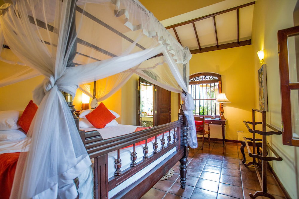 The Chalet - Whole Villa 2 Bedroom (Sleeps 4)