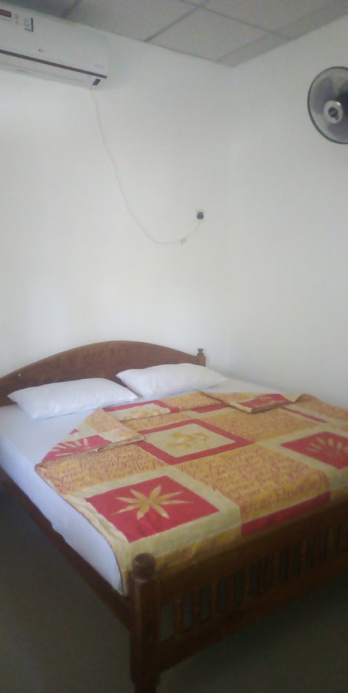 Senuri Home Stay