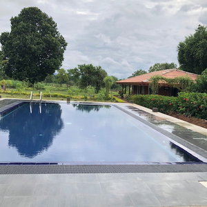 Hotel Tiara Elephant Lodge cazare Habarana
