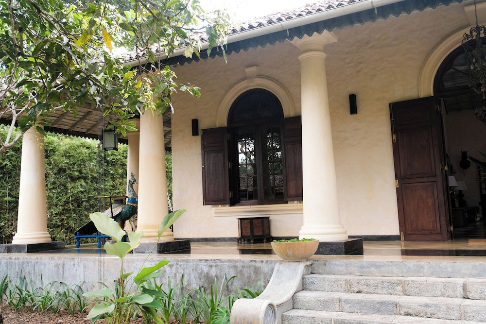 Hotel Heenatigala Walawwa