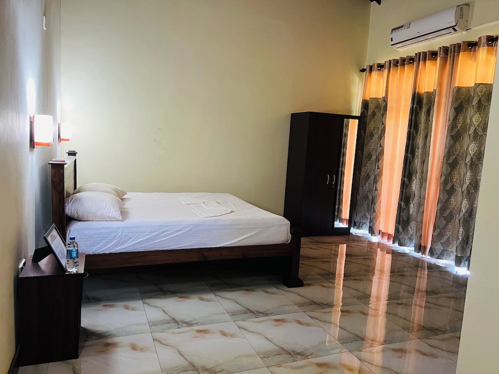 Hotel Lihiniscandic