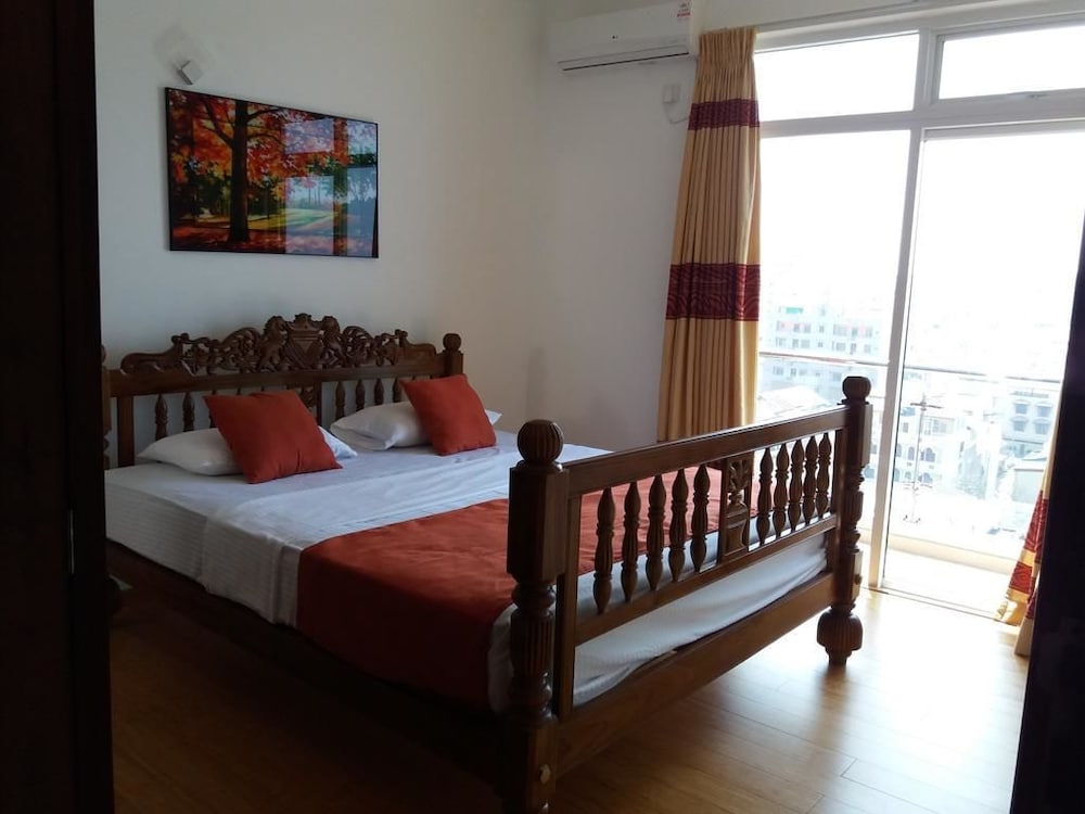 Colombo Sea View Apartment