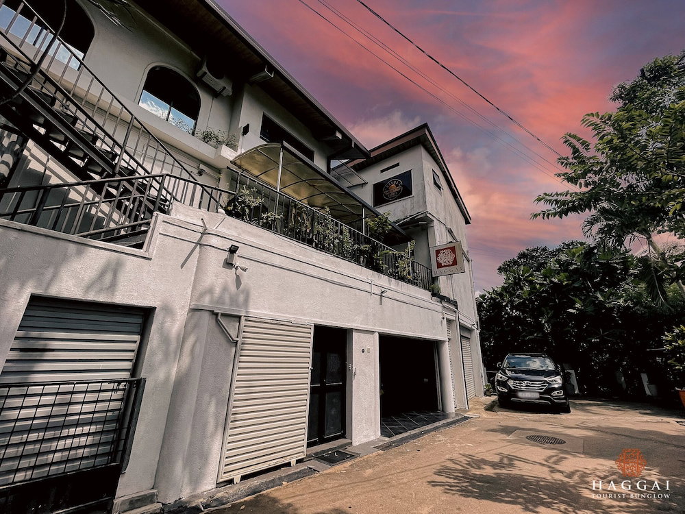 Hotel Haggai - Tourist Bangalow