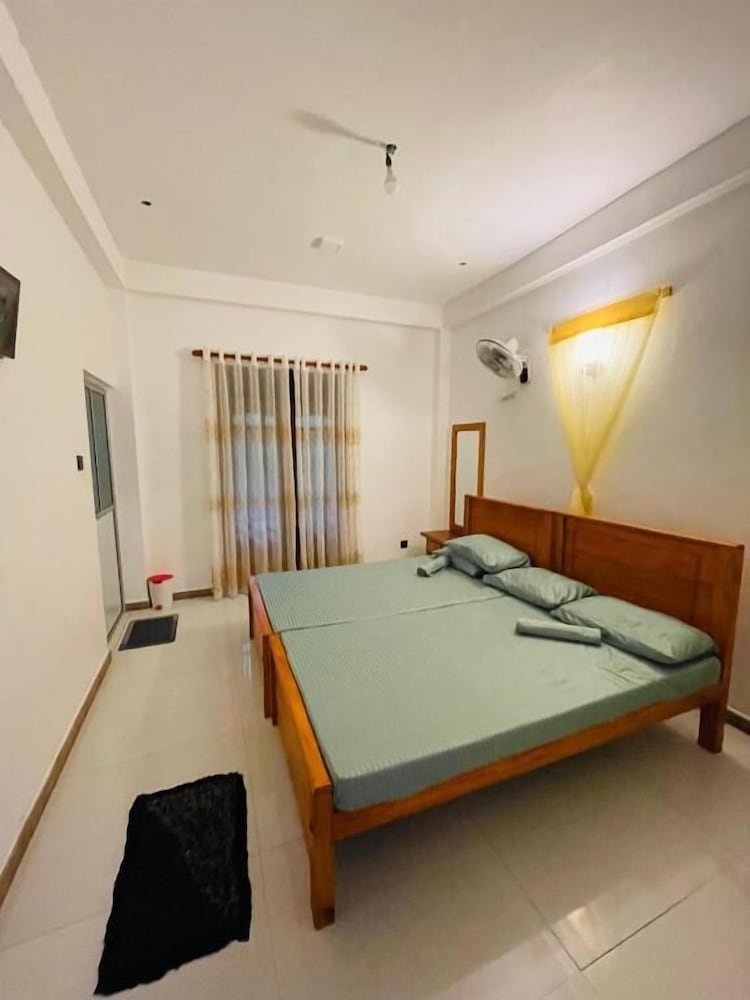 Hotel Rivers Edge Resort Sinharaja
