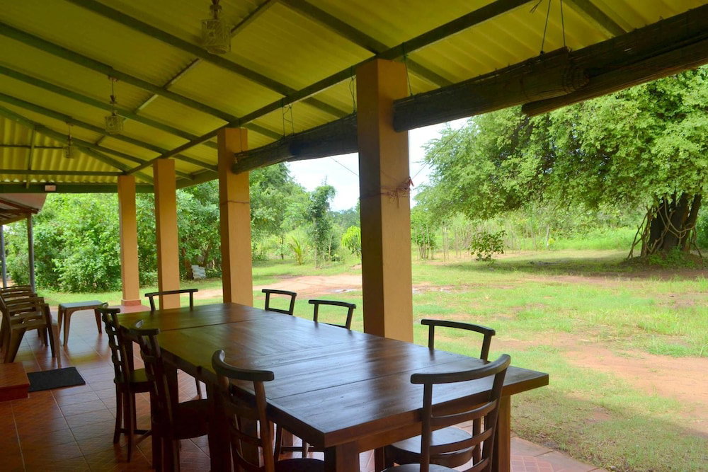 Hotel Wilpattu Dilsara Holiday Resort