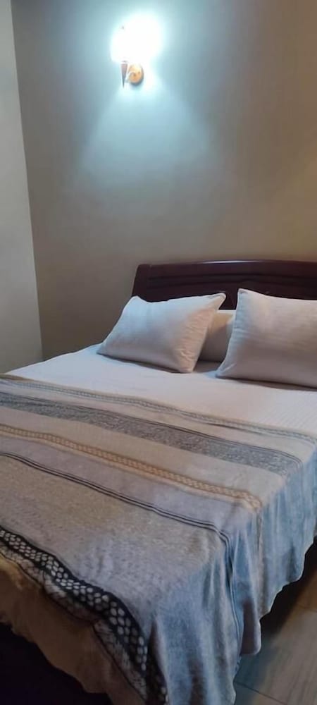 Hotel Blossoms Apartment