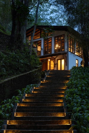 Hotel The Weir House cazare Gampola