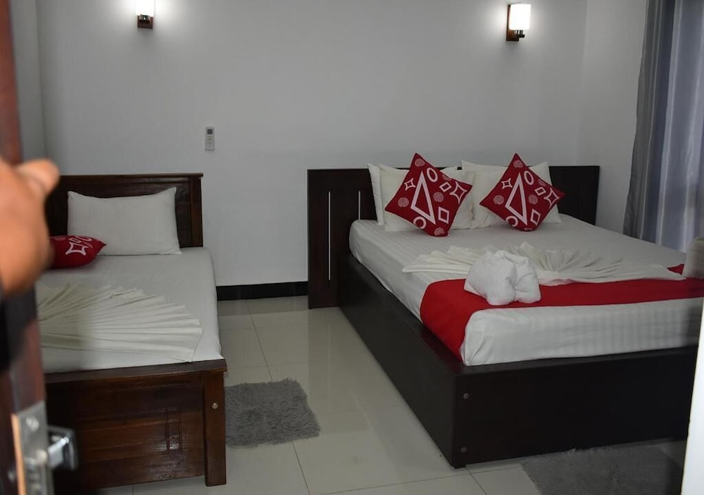 Hotel Capital Resort Inn