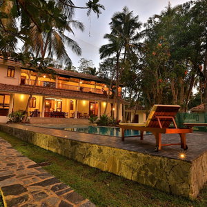 Hotel Amara Villa cazare Ahangama