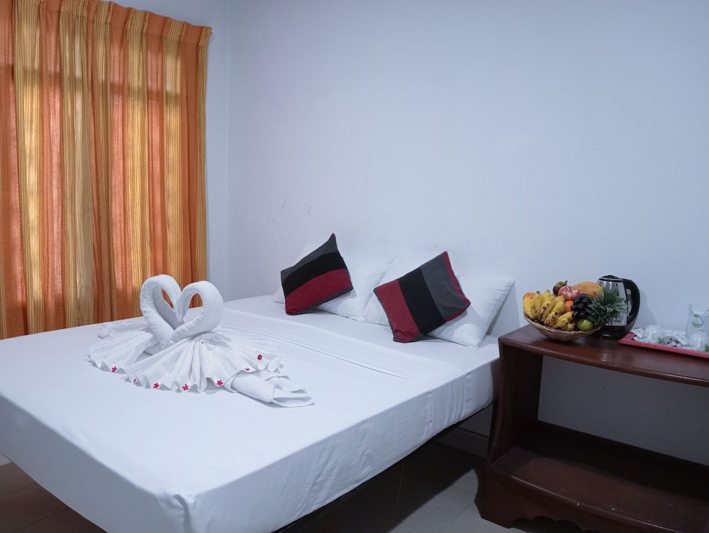 Hotel Power Zone Guest House