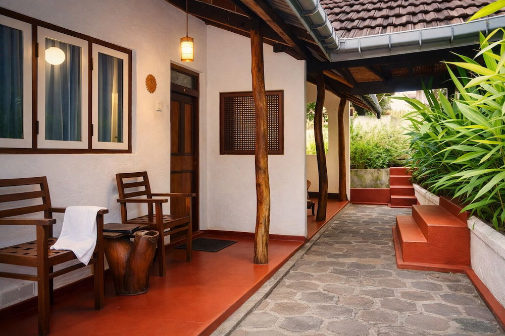 Hotel Habarana Inn - Offiacl