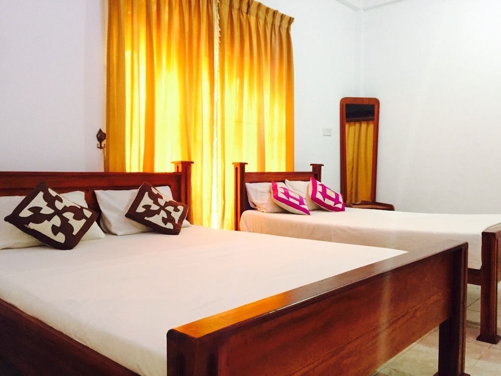 Hotel Pabasara Guest House Kalawewa