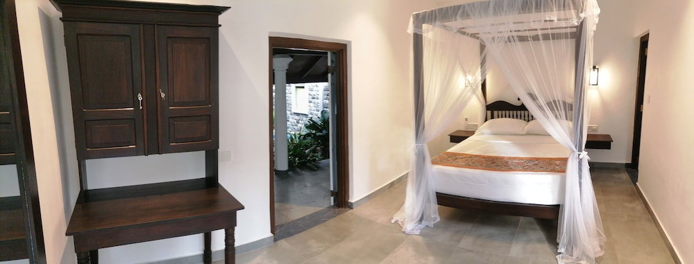 Hotel The The Residence Bentota