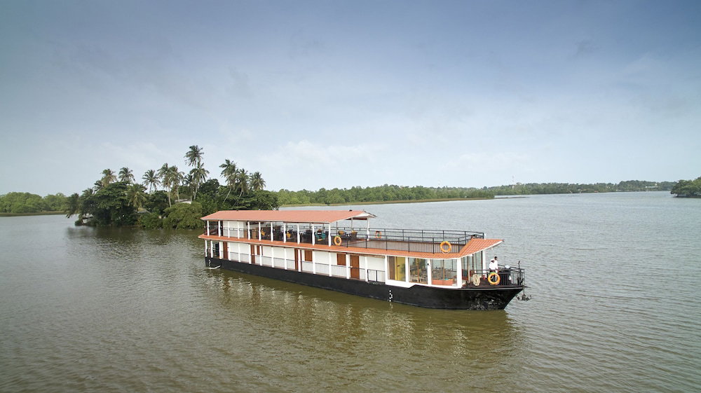 Hotel Flow By The Amber Collection - Luxury River Cruises In Sri Lanka