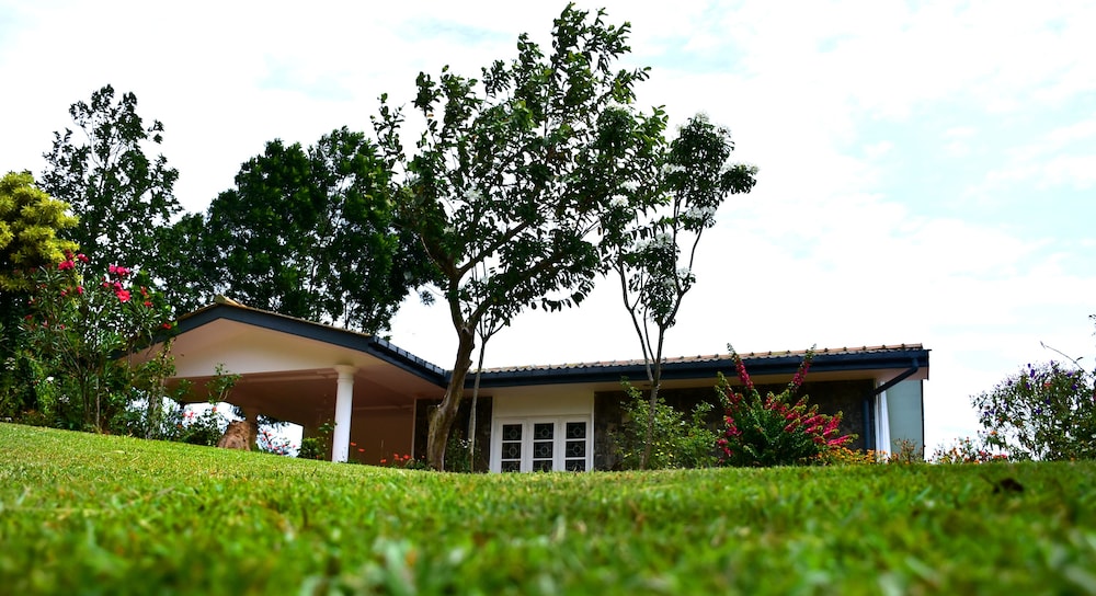 Hotel Ella Sisilasa Holiday Resort