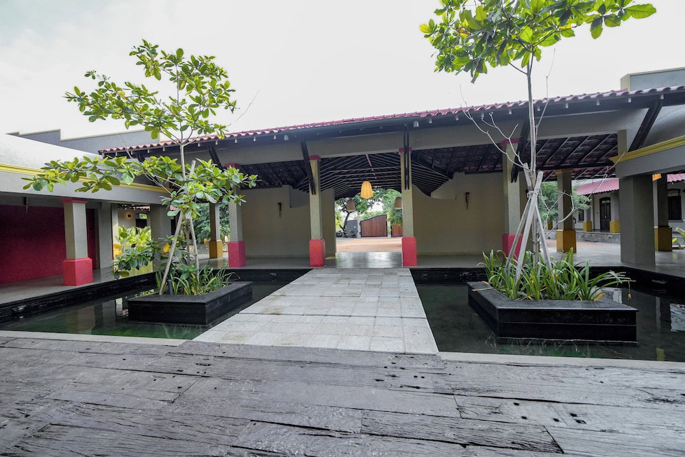 Adaar Kuchchaveli
