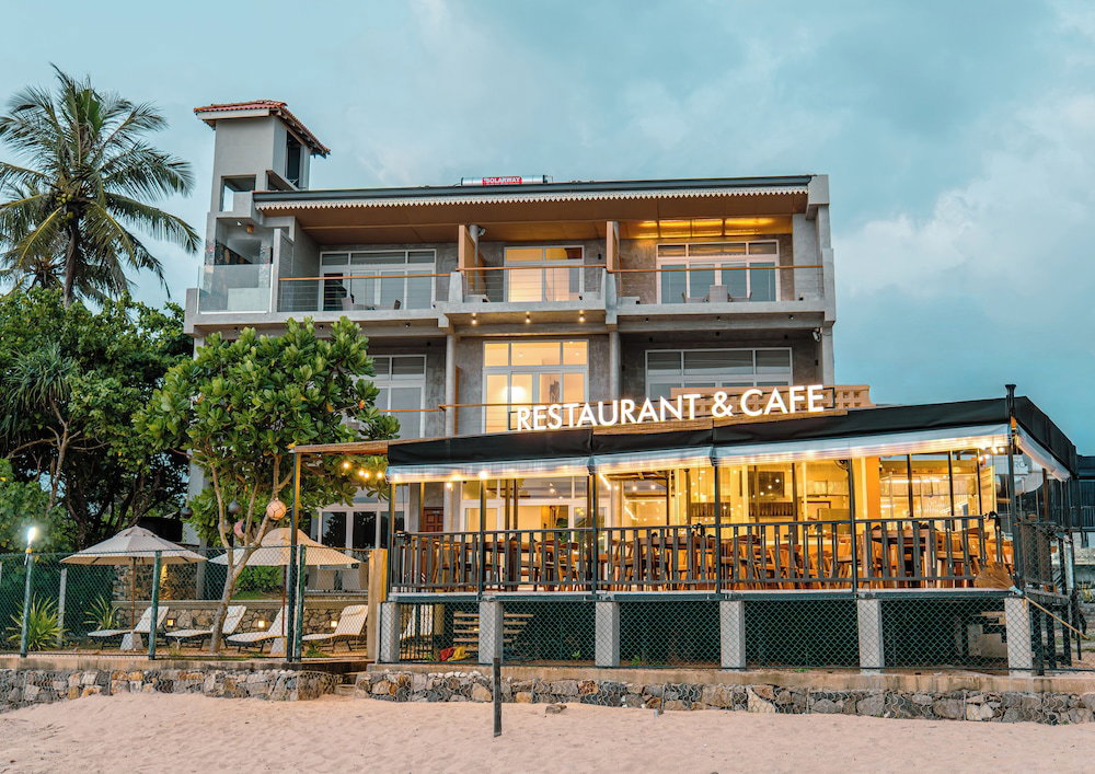 Hotel At Kelly's Ambalangoda