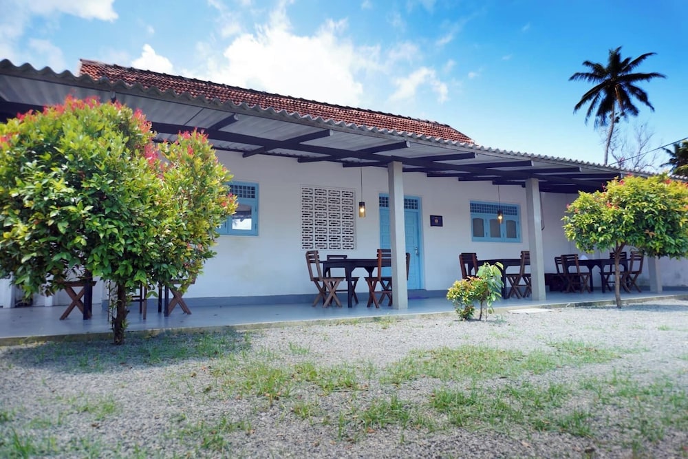 Hotel Oshi Villa Hiriketiya