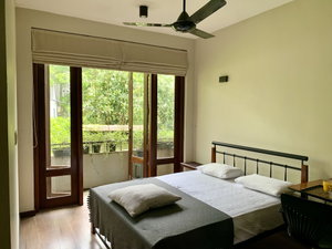 Hotel Cozy Luxury Room With Beautiful Views cazare Battaramulla South