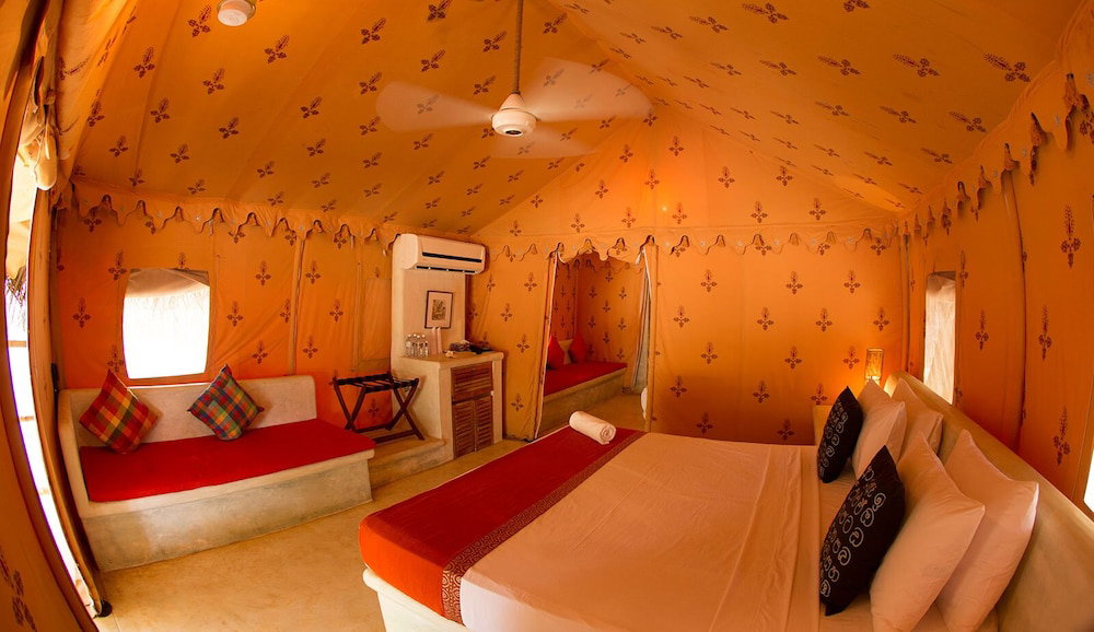 Dolphin Beach Resort