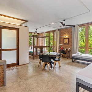 Hotel Ko Lake Villa Rooms Lakeside Beach cazare Koggala