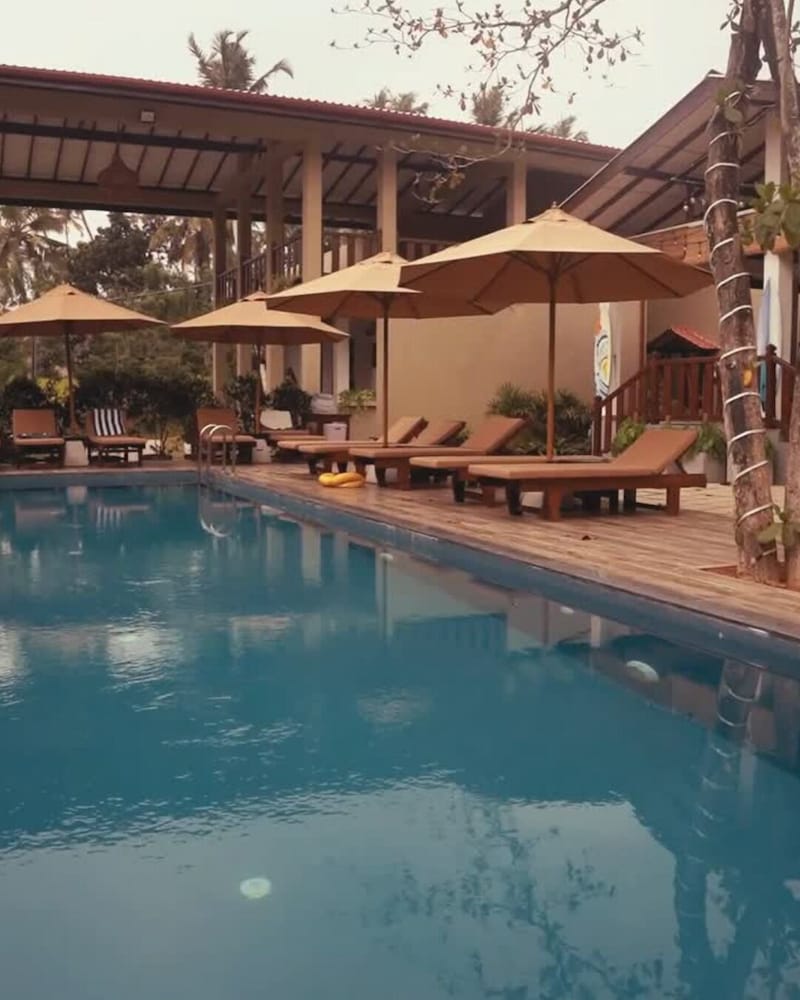 Hotel Nature Surf Villas