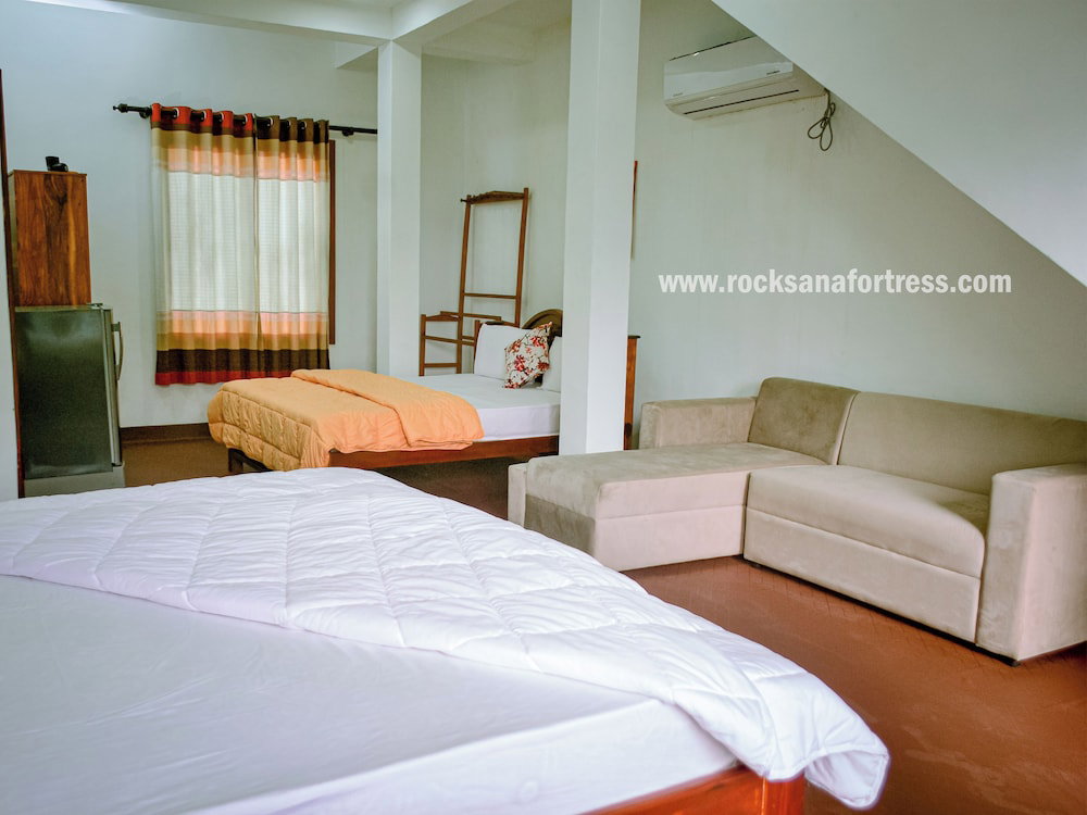 Rocksana Fortress Yoga & Retreat