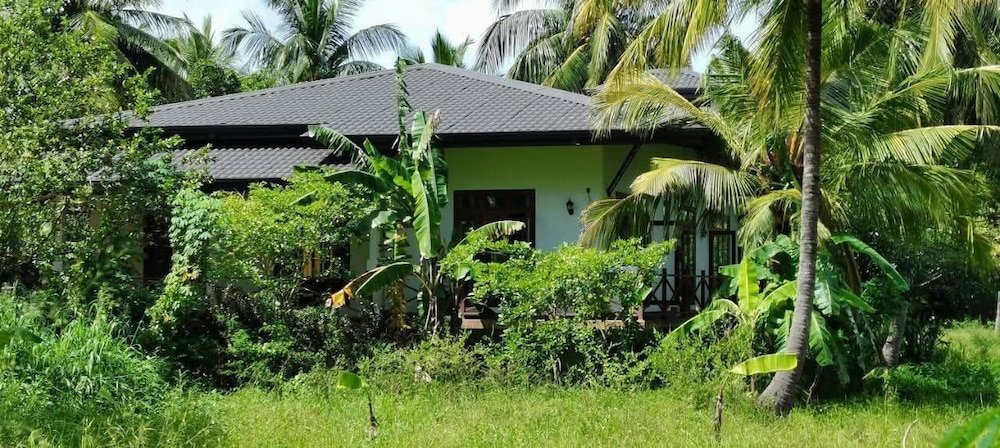 Hotel Serene Rajarata