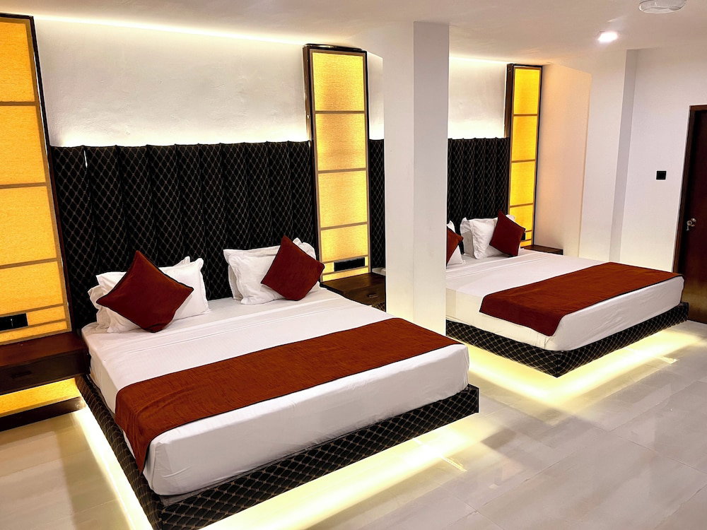 Sundaras Infinity Jungle Resort & Spa
