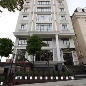 Hotel City Park Hotel cazare Riscani