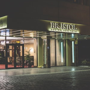 Hotel Bristol Central Park Hotel cazare Chisinau