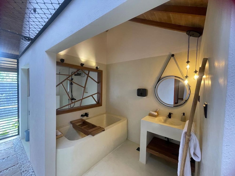 Alo Kai Villa