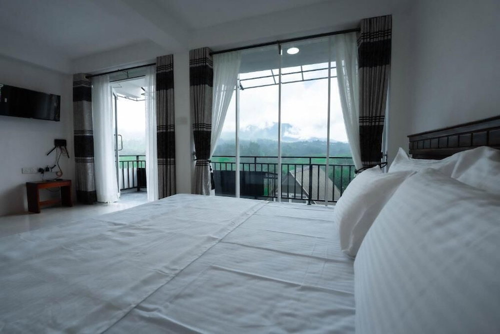 Hotel Alankara St Clair Retreat