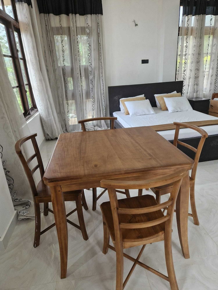 Aruni Villa - Knuckels Range