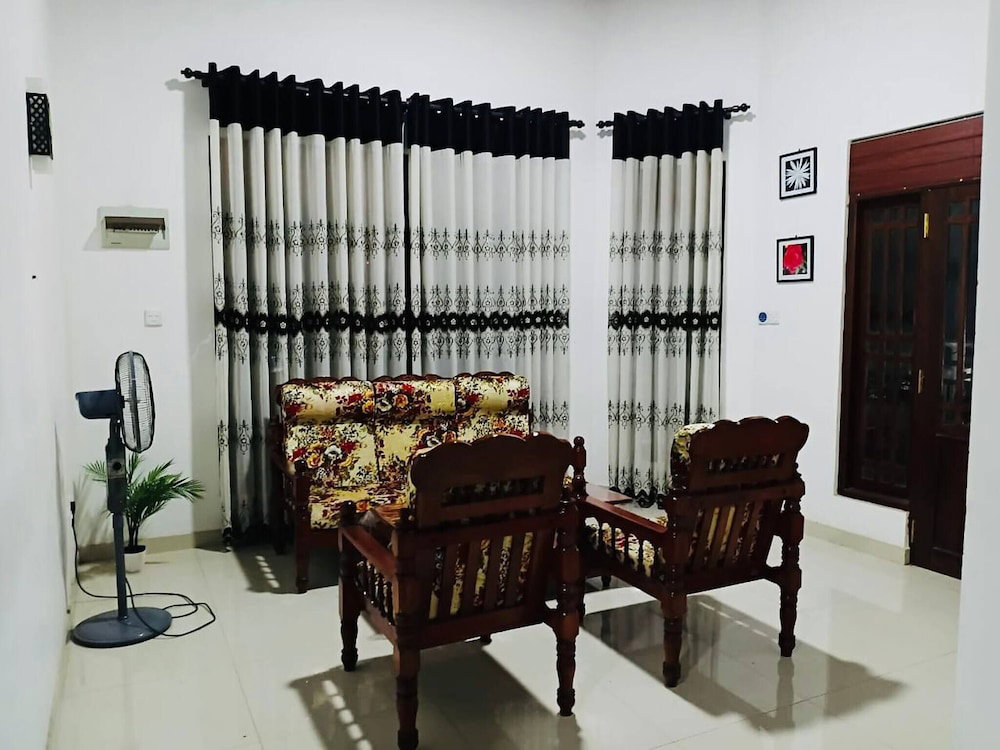 Hotel Home Stay With Local Charm
