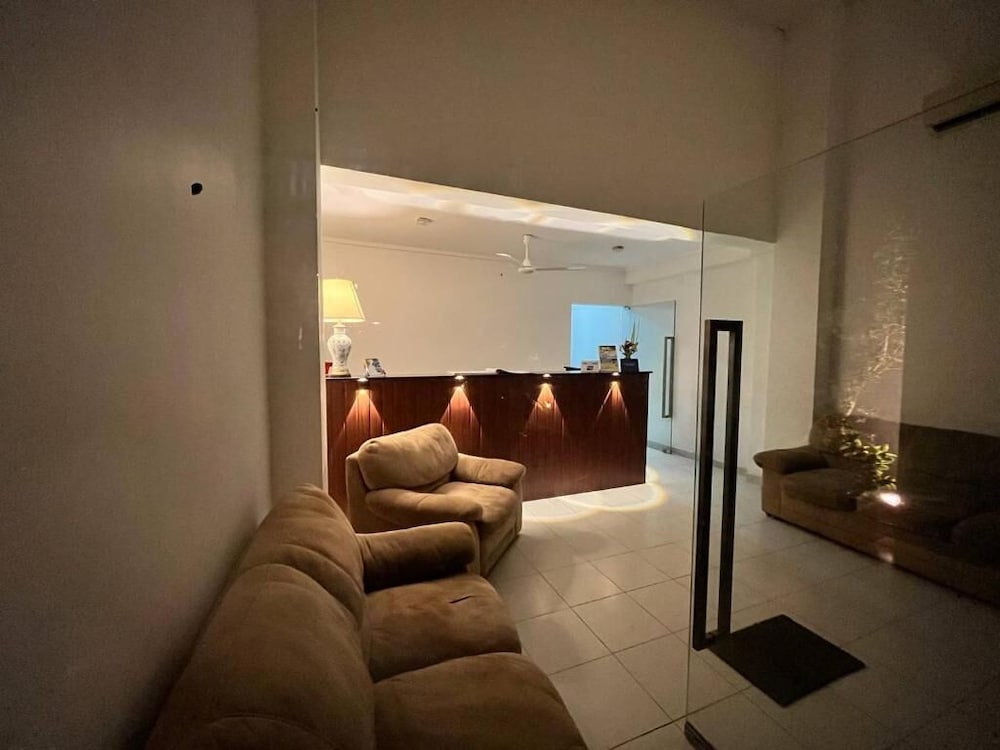 Hotel Nn Beach Resort Nilaveli