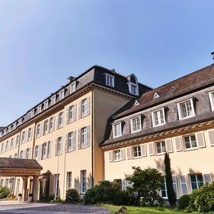 Hotel Steigenberger Icon Grandhotel & Spa Petersberg cazare Koenigswinter